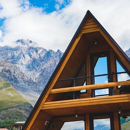 Lonely Mountain Villa Казбеги Екстериор снимка