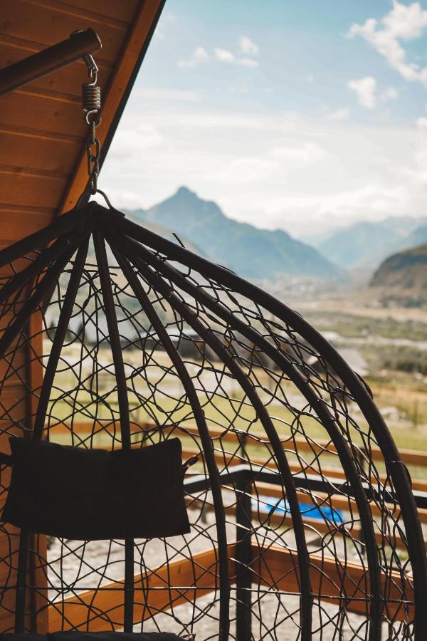 Lonely Mountain Villa Казбеги Екстериор снимка