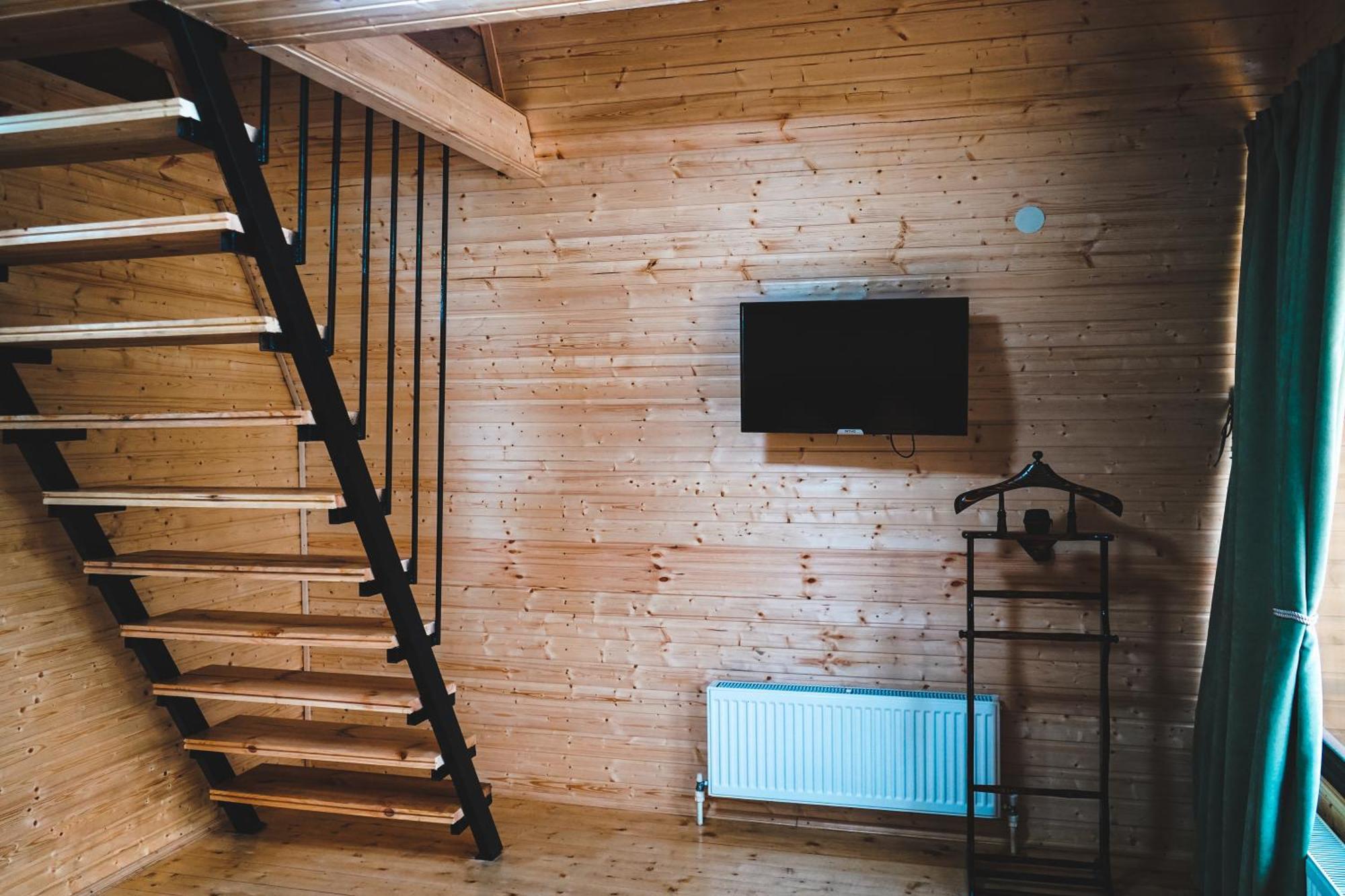 Lonely Mountain Villa Казбеги Екстериор снимка